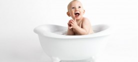 Neonati e bagnetto: cosa fare e non fare
